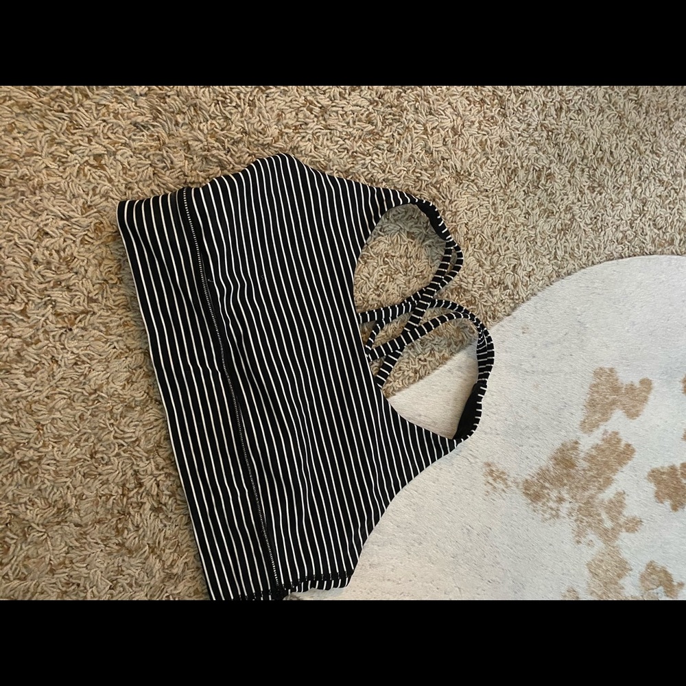 Lululemon sports bra black and white stripes